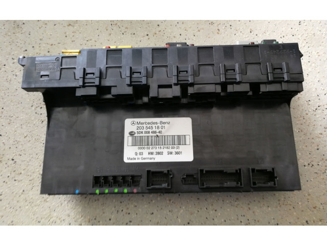 Pojistková skříňka 2035451801 Mercedes-Benz C W203 2005