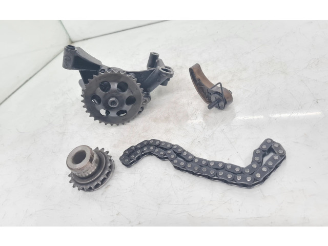 Масляный насос   06A115105, 06A115130B  Volkswagen PASSAT B5 