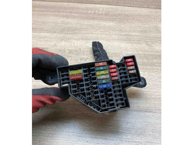 Блок предохранителей VolkswagenJetta Volkswagen Jetta IV