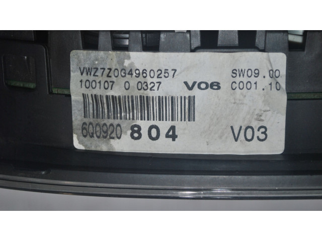Přístrojová deska Volkswagen Polo IV 9N3 2006 6Q0920804
