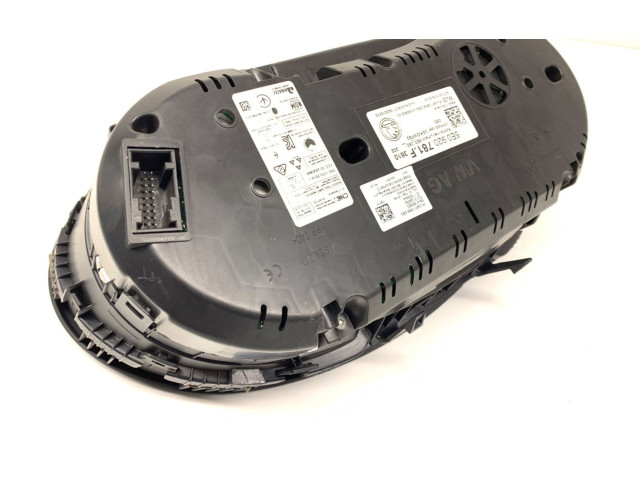 Панель приборов 5E0920781F Skoda Octavia Mk3 (5E)