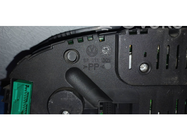 Панель приборов 1J5920826C, 030501032921   Volkswagen Bora       