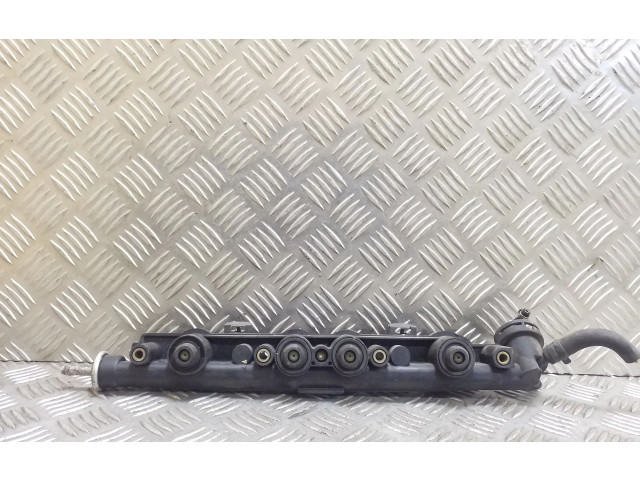 Топливная рампа 0280151026, 037133313J   Volkswagen PASSAT B4  