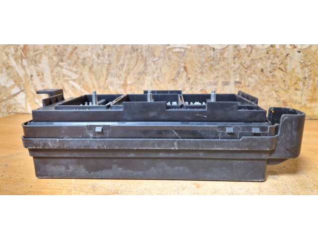 Pojistková skříňka 95471068 Opel Antara 2013