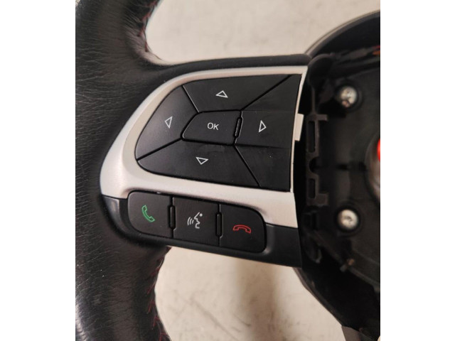 Руль Jeep Renegade  2014 -  года 07356038230      