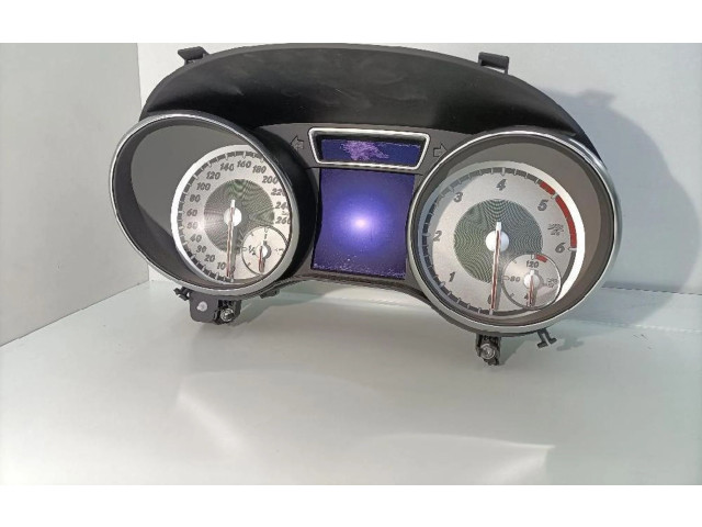 Přístrojová deska Mercedes-Benz GLA W156 2013 A1569003701