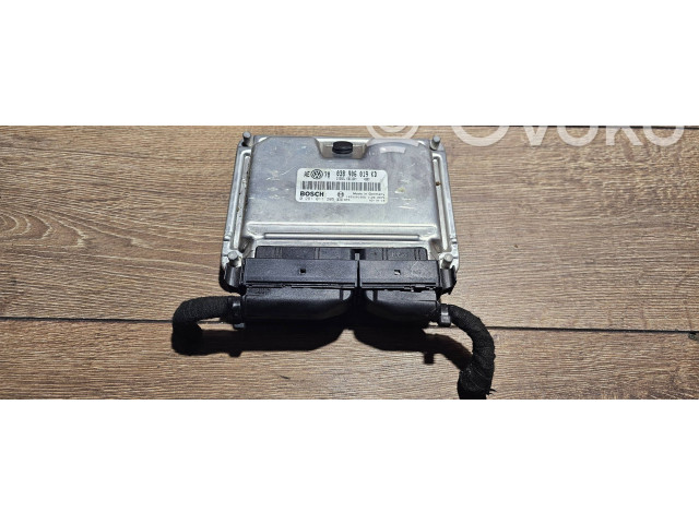 Блок управления двигателя 038906019kd   Volkswagen PASSAT B7