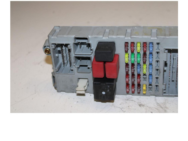 Блок предохранителей 51769367   Fiat Doblo