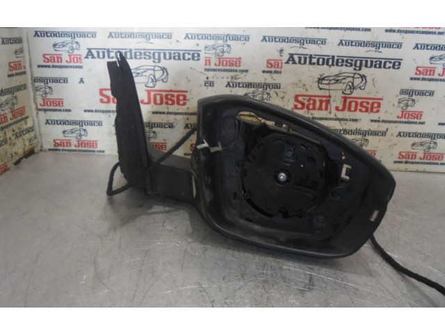 Зеркало электрическое Skoda Octavia Mk3 (5E) 2013 - 2019 года