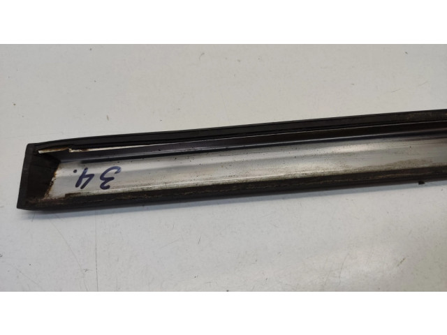 Передняя отделка дверей (молдинги)