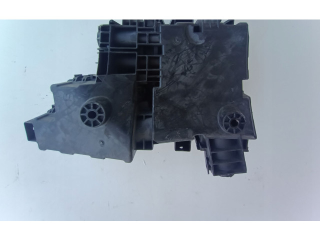 Pojistková skříňka SKRZYNKAJ11QQ Nissan Qashqai 2019