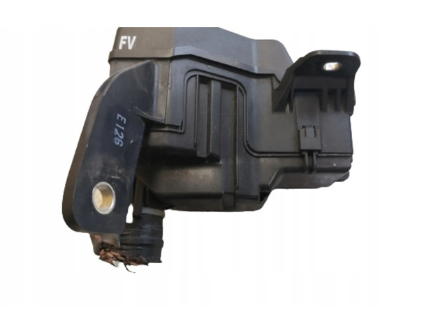 Блок предохранителей Toyota Corolla Verso AR10