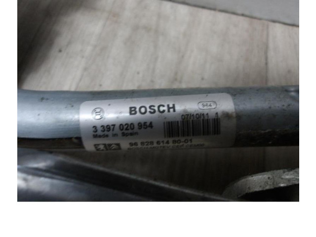 Моторчик дворников     Citroen Berlingo