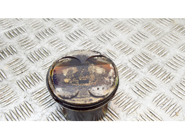 Píst 68223464AD, 68223465AD   Chrysler Pacifica  pro benzínový motor 3.6 ERB 