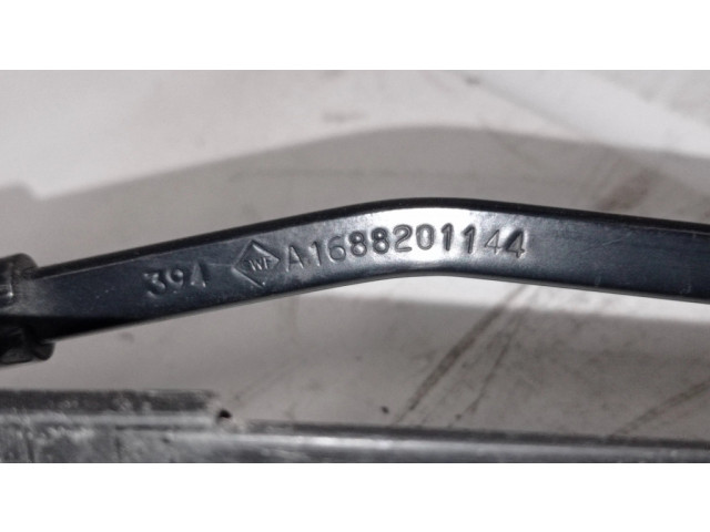 Ножка стеклоочистителей лобового стекла