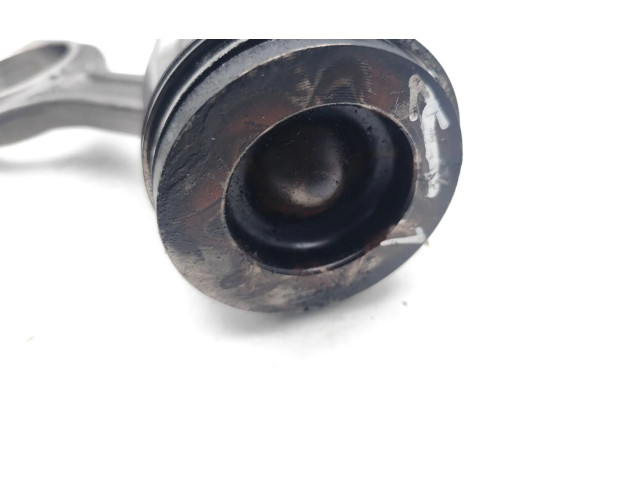 Поршень с шатуном BHY(DV6FD) BHY, DV6FD Peugeot Partner