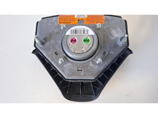 Подушка безопасности водителя 9208345   Volvo S60