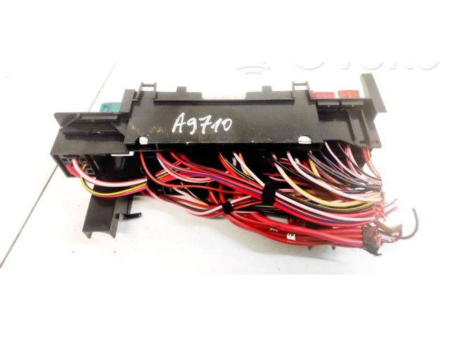 Блок предохранителей  A1685462143   Mercedes-Benz A W168    