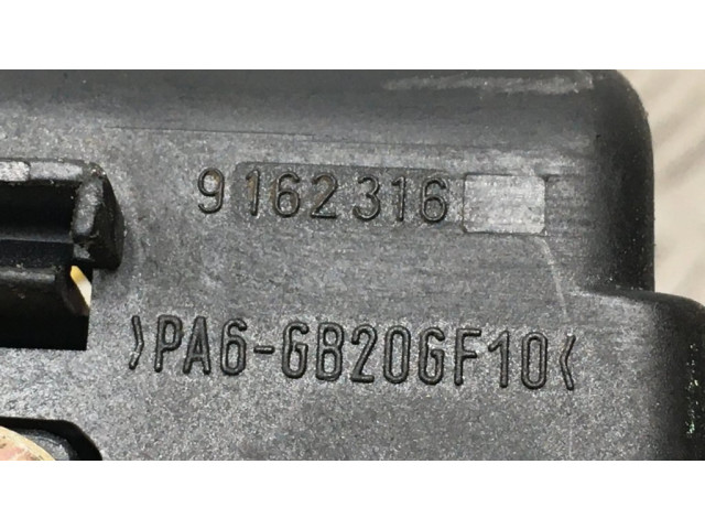 Pojistková skříňka 9162438, 184165256 Volvo S80 2000