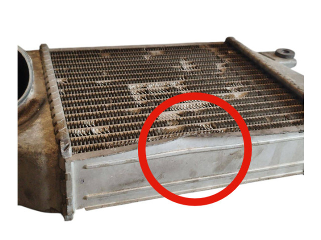 Интеркулер  sictmo180   Subaru Forester SH 