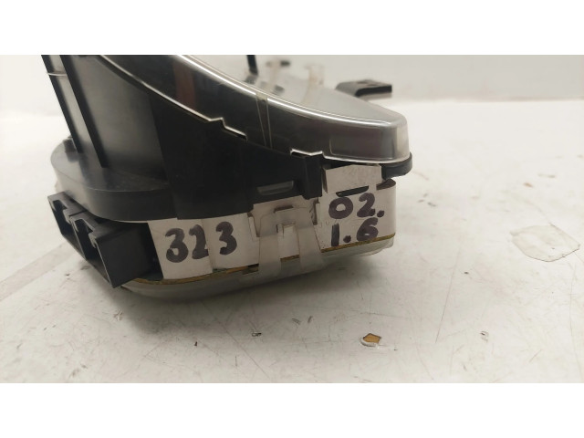 Přístrojová deska Mazda 323 F 1999 BL2T