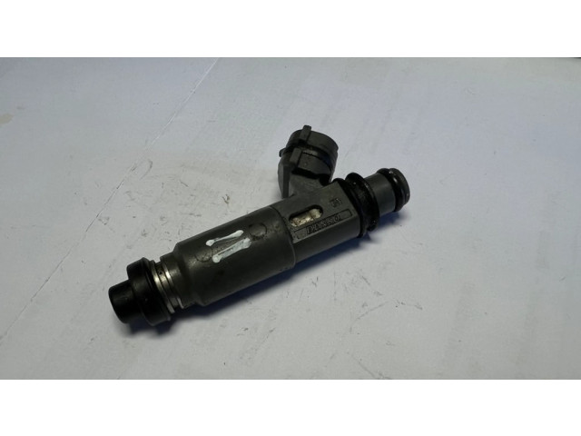 Vstřikovač 1955003110 Mazda 323 pro benzínový motor 1.5