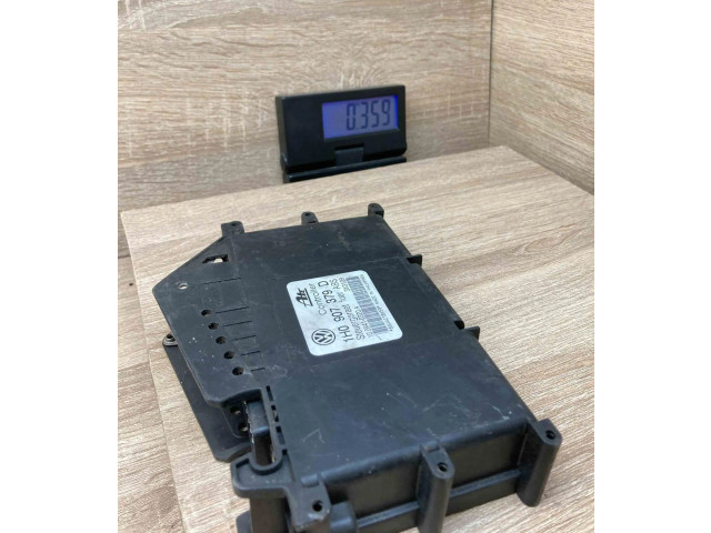 Блок управления АБС 1H0907379D   Volkswagen PASSAT B4