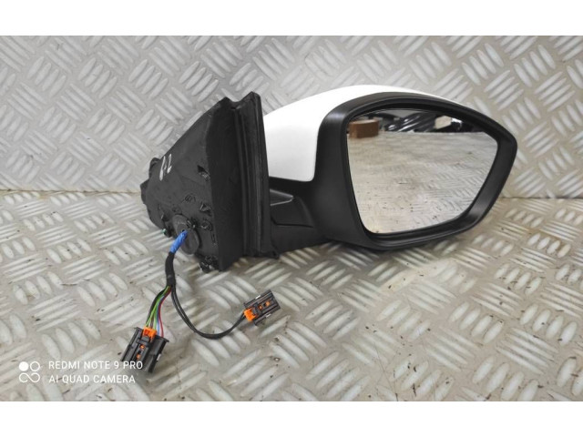 Zpětné zrcátko Peugeot 208 2021