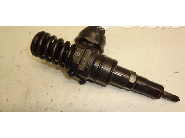 Форсунка 038130073BL Volkswagen Caddy BLS