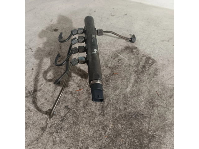 Vstřikovací lišta 55187887, 04402048937 Fiat Stilo pro naftový motor 1.9