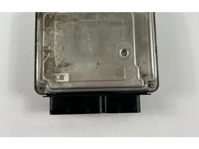 Блок управления двигателем Блок управления 03L907309AE, 0281017946   Volkswagen PASSAT B7