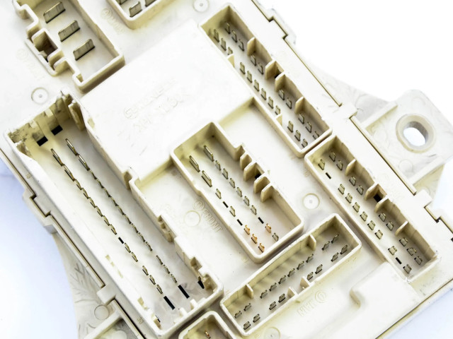 Řídící jednotka 39113-27710, 0281013570 KIA Ceed 2007