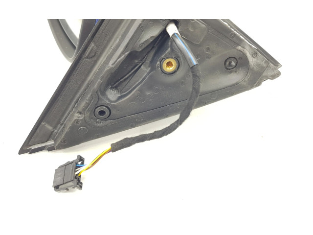 Зеркало электрическое Skoda Fabia Mk3 (NJ) 2015 - 2021 года