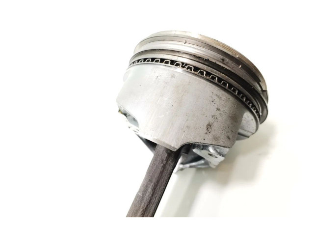 Píst Chevrolet Corvette L48