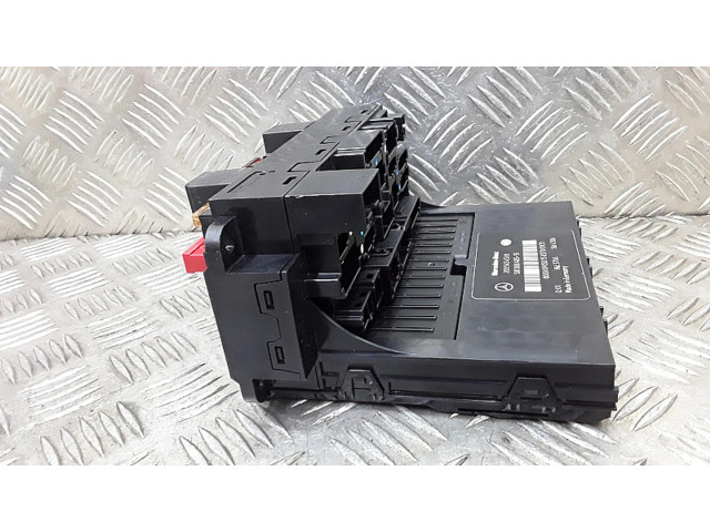 Блок предохранителей 2035454501 Mercedes-Benz CLC CL203
