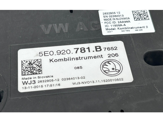 Панель приборов 5E0920781B, 263290512 Skoda Octavia Mk3 (5E)
