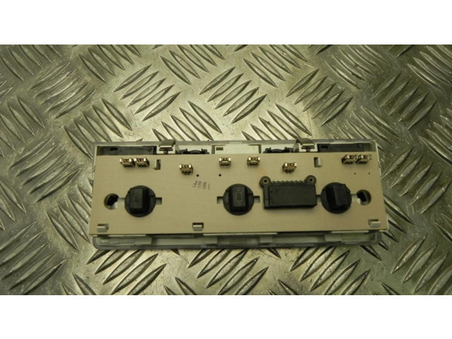 Другой фонарь салона