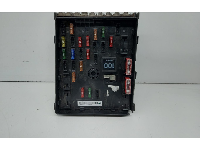   Pojistková skříňka 3C0937125   Volkswagen PASSAT 2007