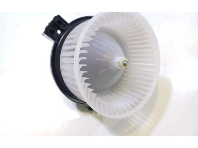 Вентилятор печки 8727006512, HB111GME602 Mazda CX-5 II