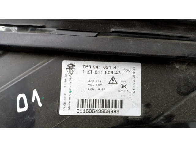 Деталь передней фары