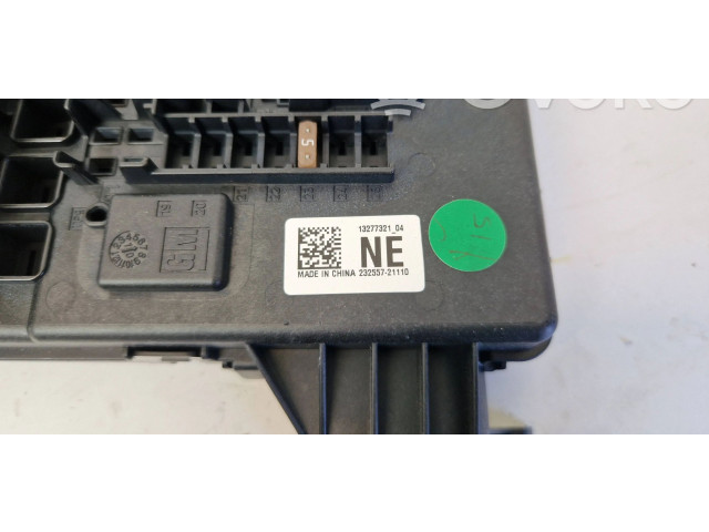 Pojistková skříňka 13277321 Saab 9-5 2010