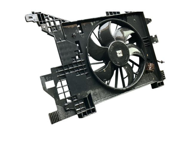 Вентилятор радиатора     214819914R    Dacia Duster 