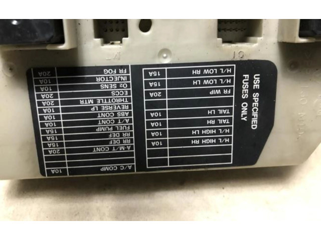 Pojistková skříňka Nissan Note (E11) 2010