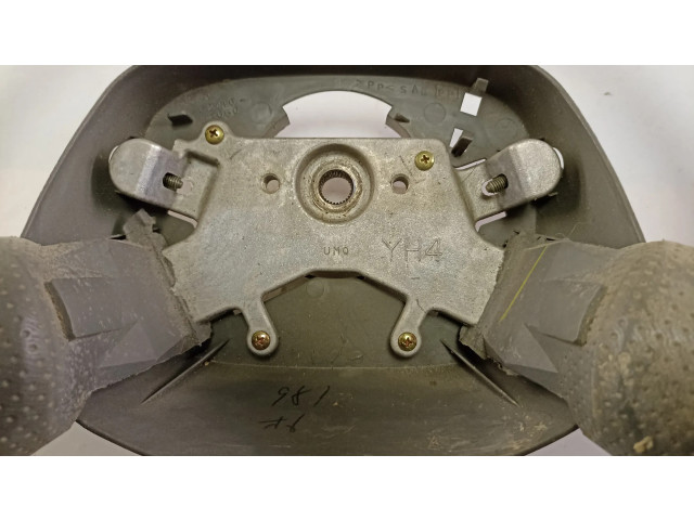 Руль Suzuki Grand Vitara I  1998-2005 года 6241023050, A16241023050      