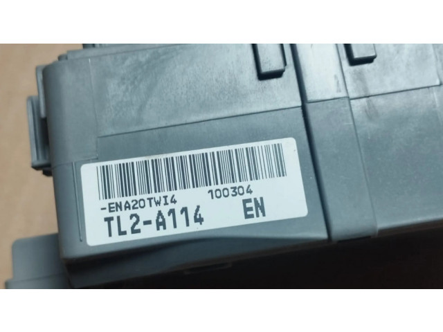 Pojistková skříňka TL2A114EN Acura TSX II 2012