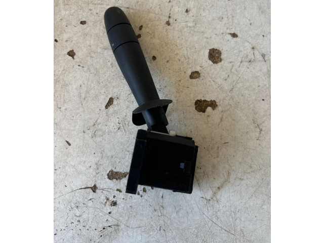 Ручка стеклоочистителей 7700312984, 34472501AM   Renault Trafic II (X83)