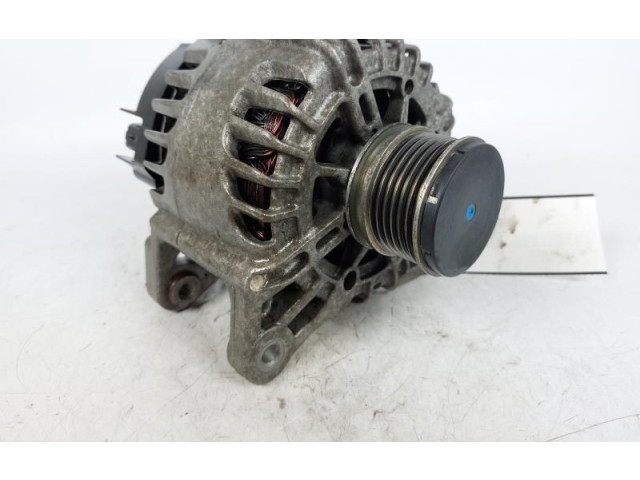 Генератор 231003831R, 231007707R Dacia Duster