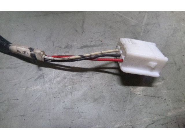 Зеркало электрическое Daihatsu YRV - года