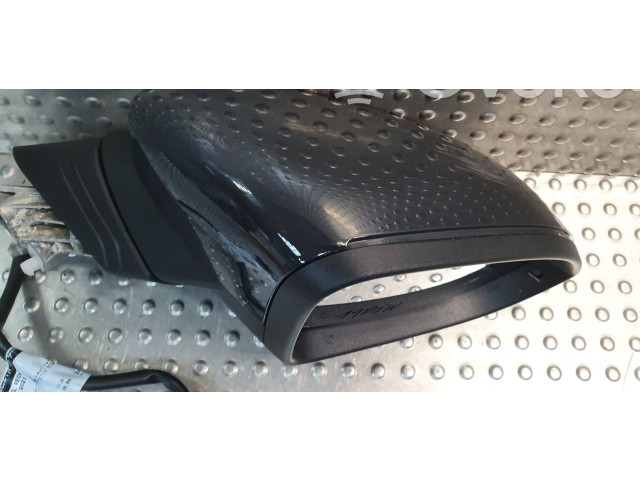 Зеркало электрическое Volkswagen Golf VIII 2019 - года