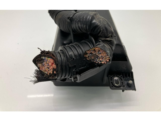 Pojistková skříňka 51839437, 51839436 Fiat Doblo 2019